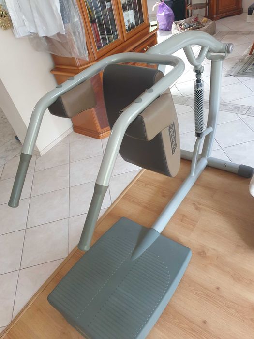 Siłownia Technogym Circuit Easy line zestaw 7 urządzeń do ćwiczeń