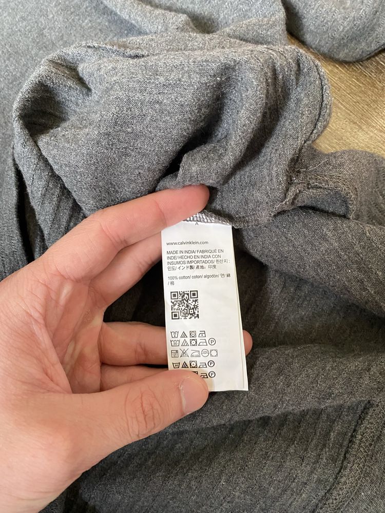 Нова оригінальна кофта від calvin klein 1/4 zip, ке