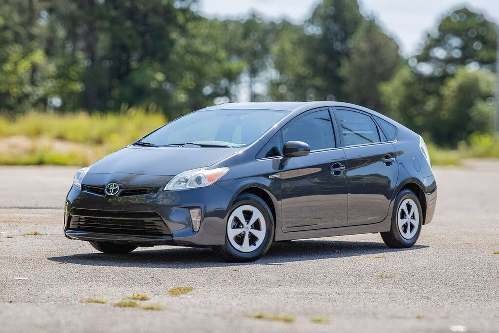 Toyota Prius      2015