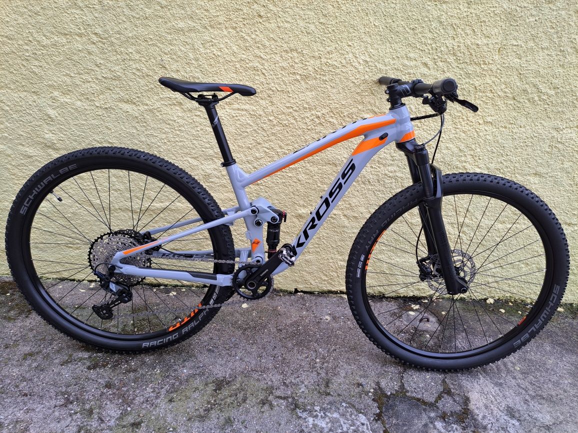 Bicicleta Kross Earth 2.0