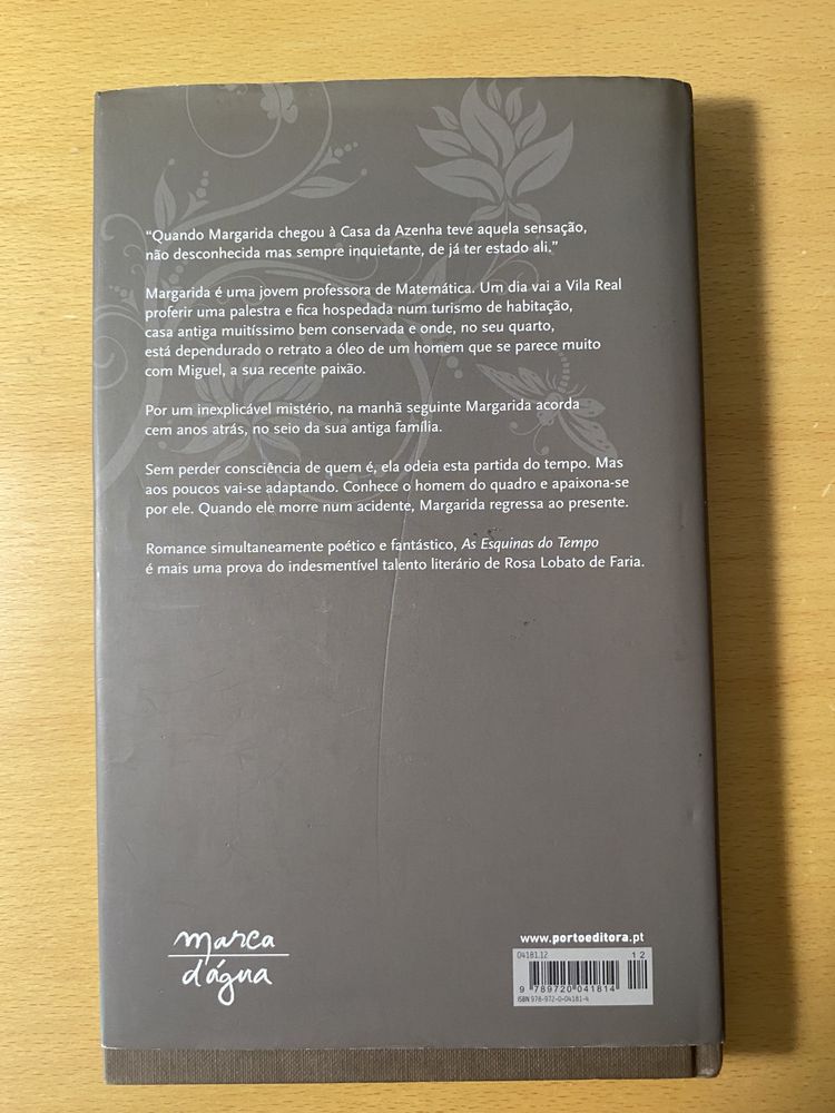 Livro “As Esquinas Do Tempo” como novo!