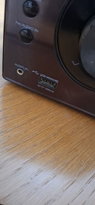 JVC wieża z dwoma głośnikami