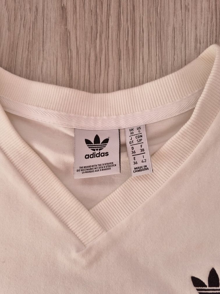 Top Adidas bluzka