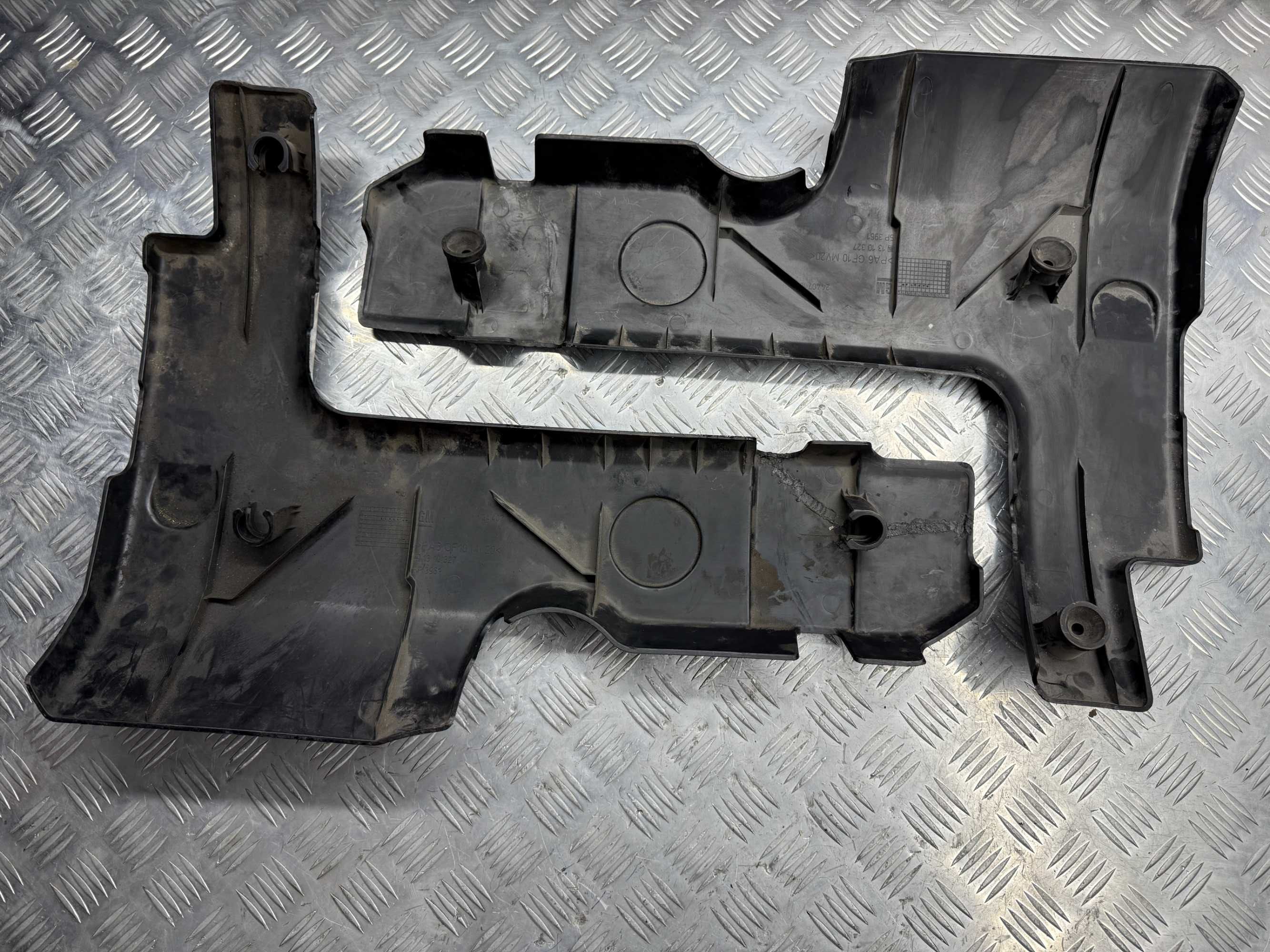Накладка декоративная двигателя Opel Vectra B astra 2.2 16v 24407104