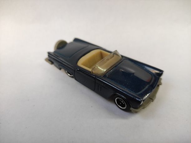 Matchbox Ford Thunderbird Resorak Model
