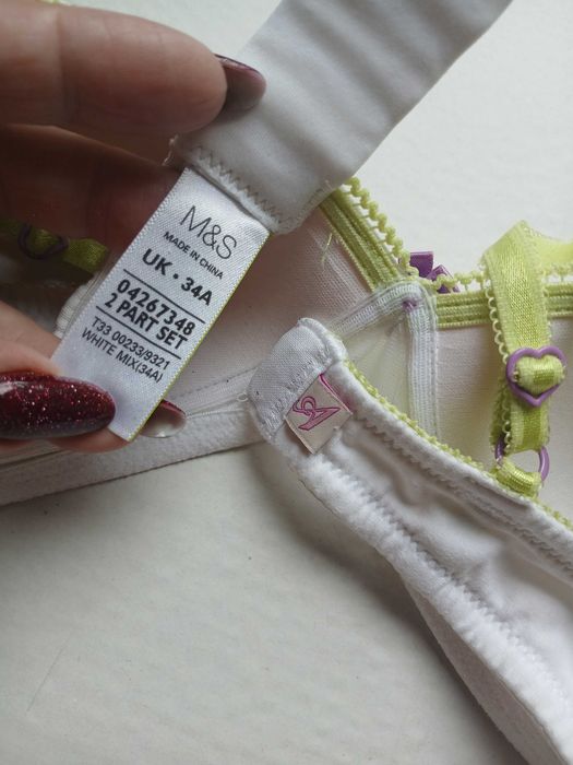 Бюстгальтер ліфчик 34А marks and spencer 75A