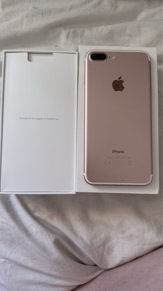 Sprzedam iPhone 7 Plus pink.