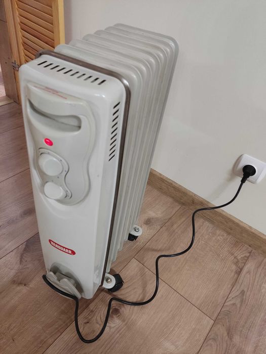 Grzejnik olejowy elektryczny 2000W