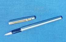Swiss Caran D'Ache, aparo da marca em ouro