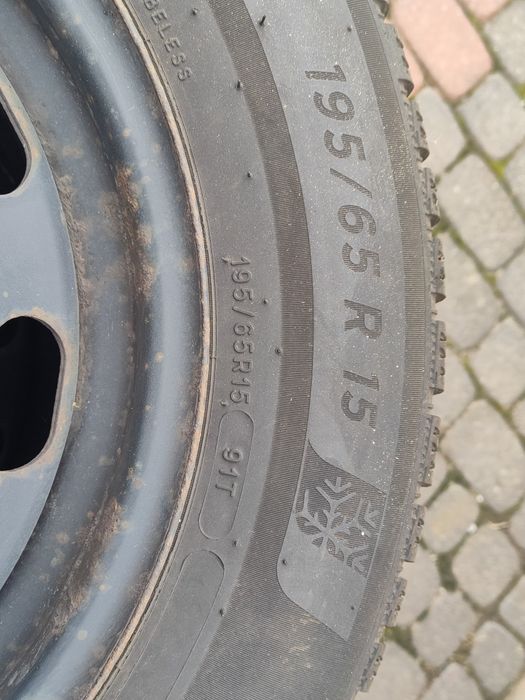 Opony z felgami Michelin Alpina  195/65/ R15