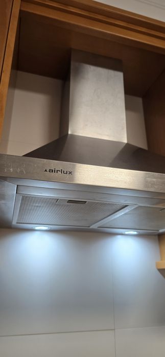 Exaustor airlux, funciona mas faz um ruído