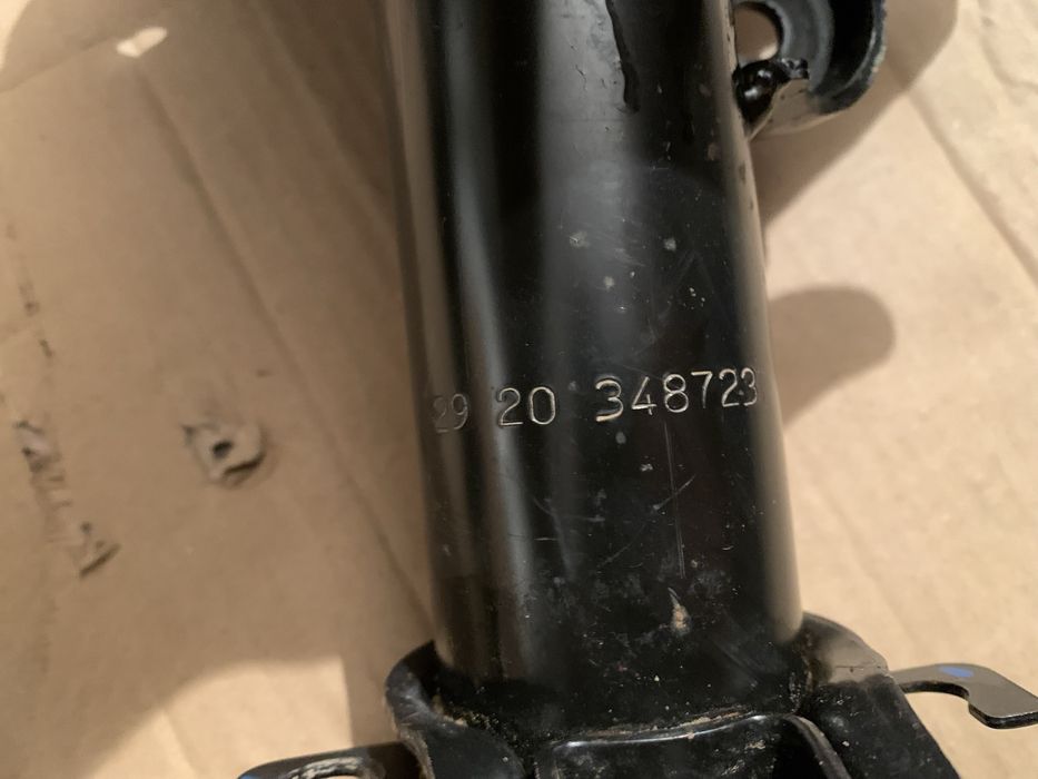 Передній амортизатор стойка Doblo Combo оригінал Fiat Opel 263 кузов