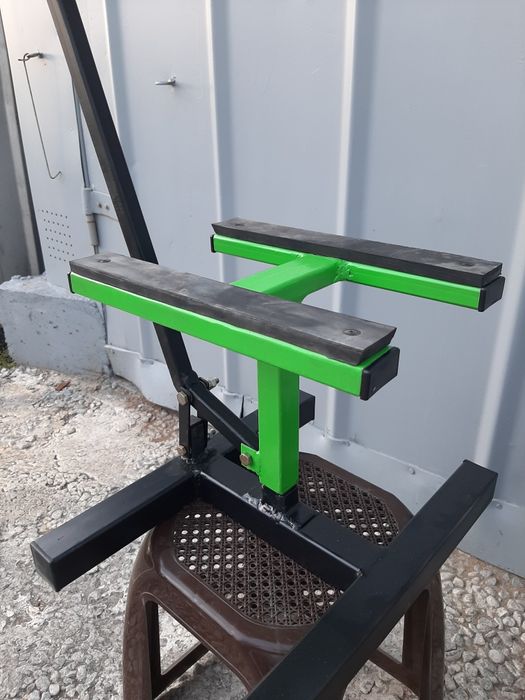 Підйомник/домкрат/підставка для мотоцикла