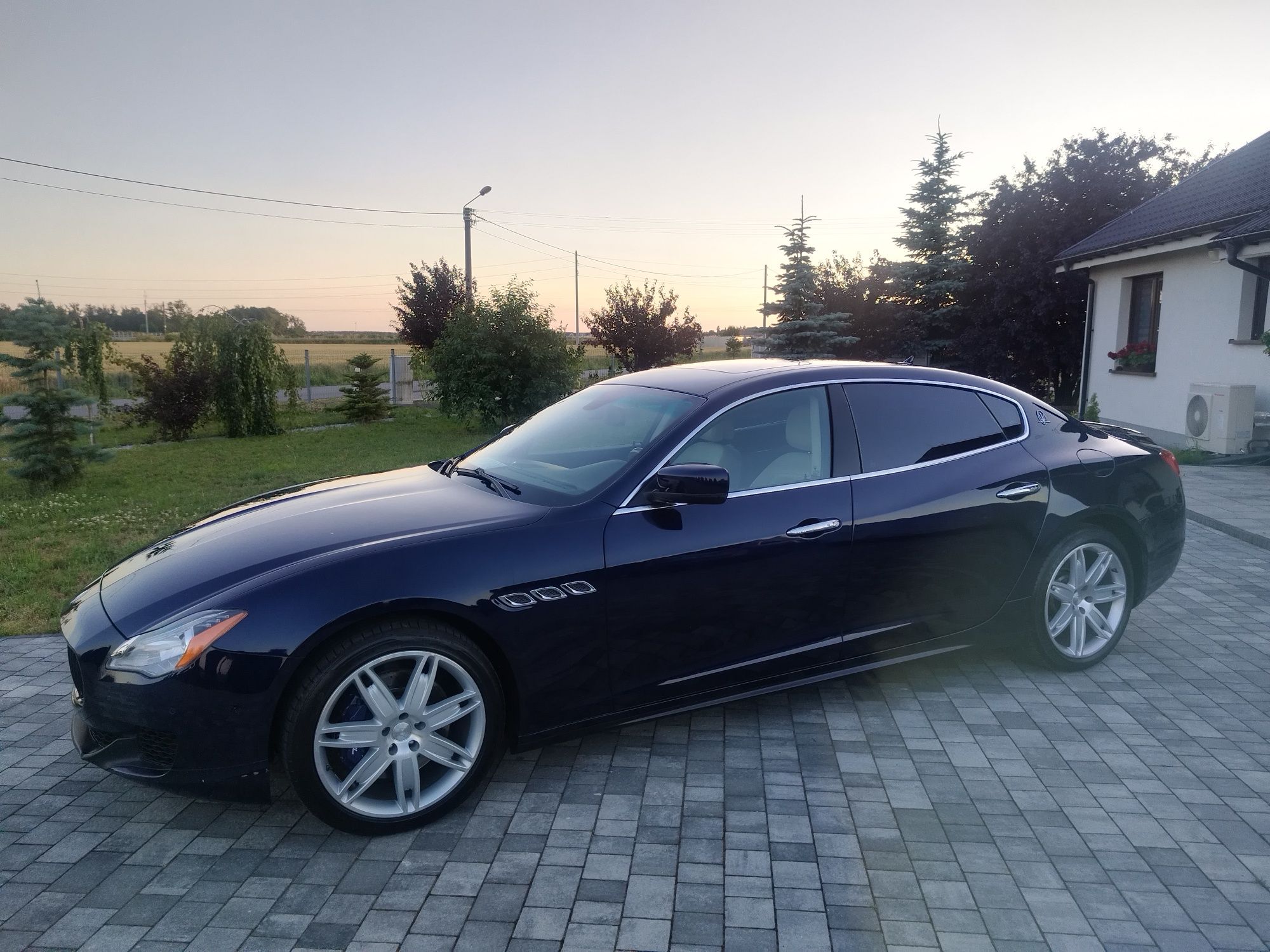 Maserati Quattroporte GTS 3.0 V6 410 KM