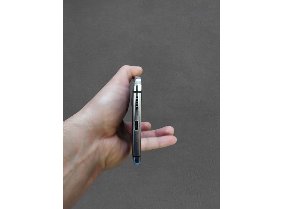 Huawei Mate 20x 6-128ГБ AMOLED оригінал!