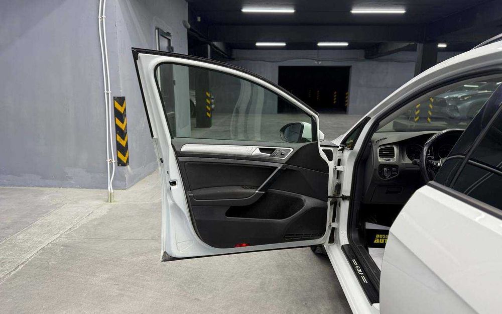 Volkswagen Golf 2014