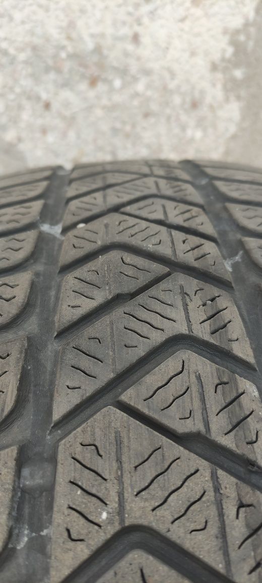 Pirelli Sottozero 3 4szt. 225/40/18