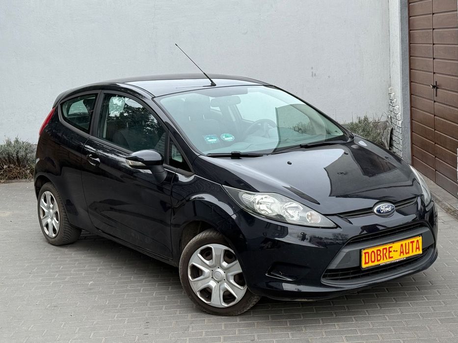 Ford Fiesta czarny Śliczny czarny benzynka 1.2i 82km zobacz warto klima