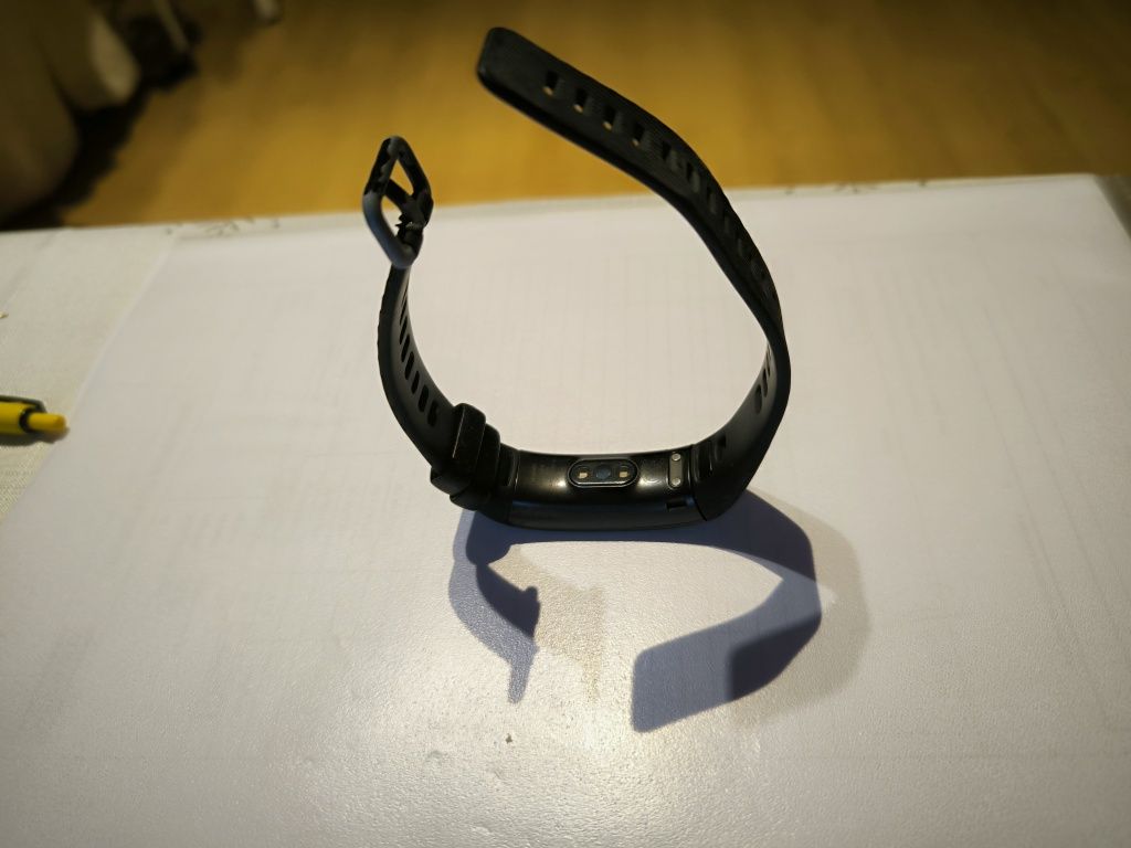 Huawei band 4pro