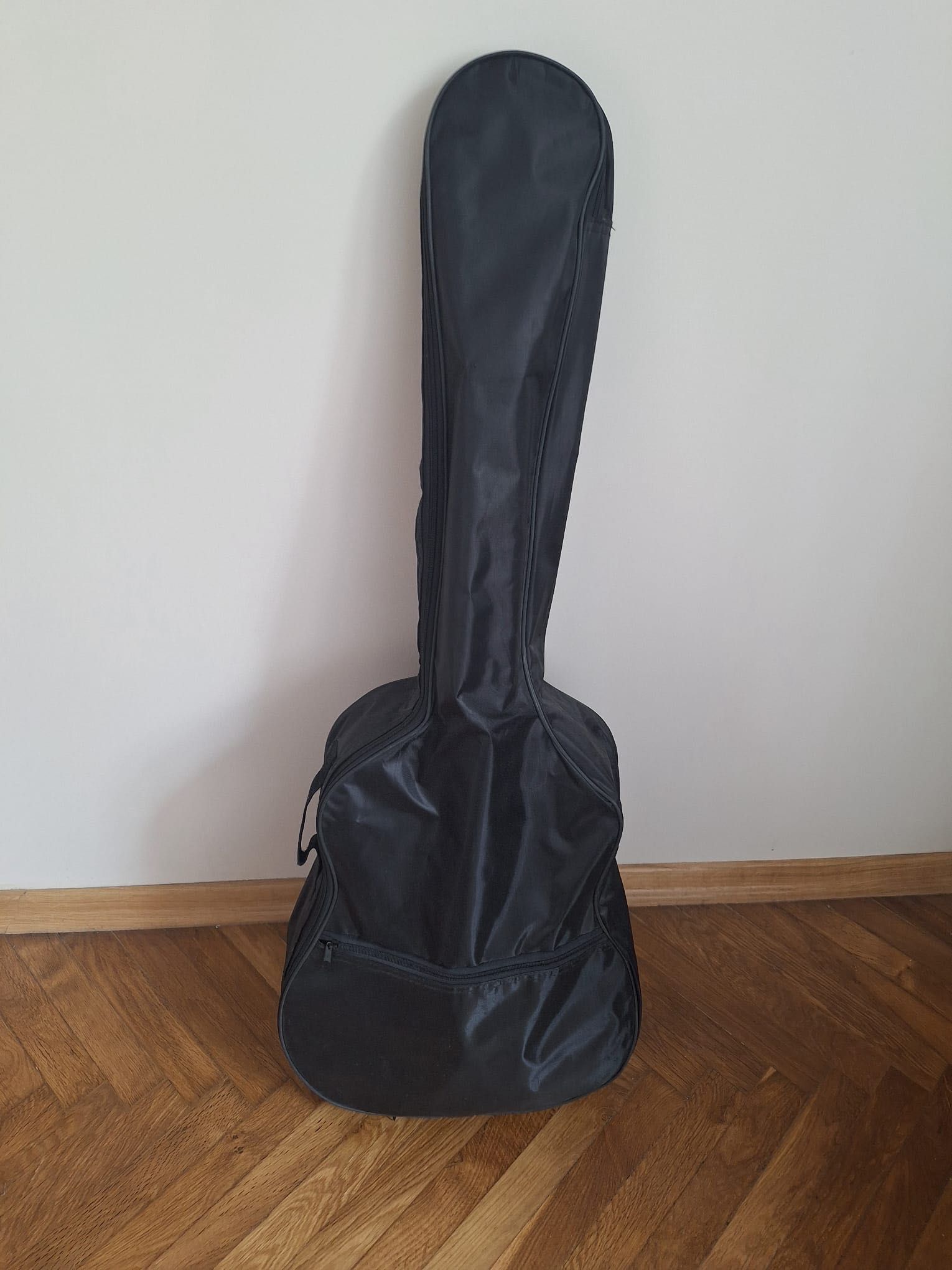 Klasyczna gitara akustyczna José Ribera HG81