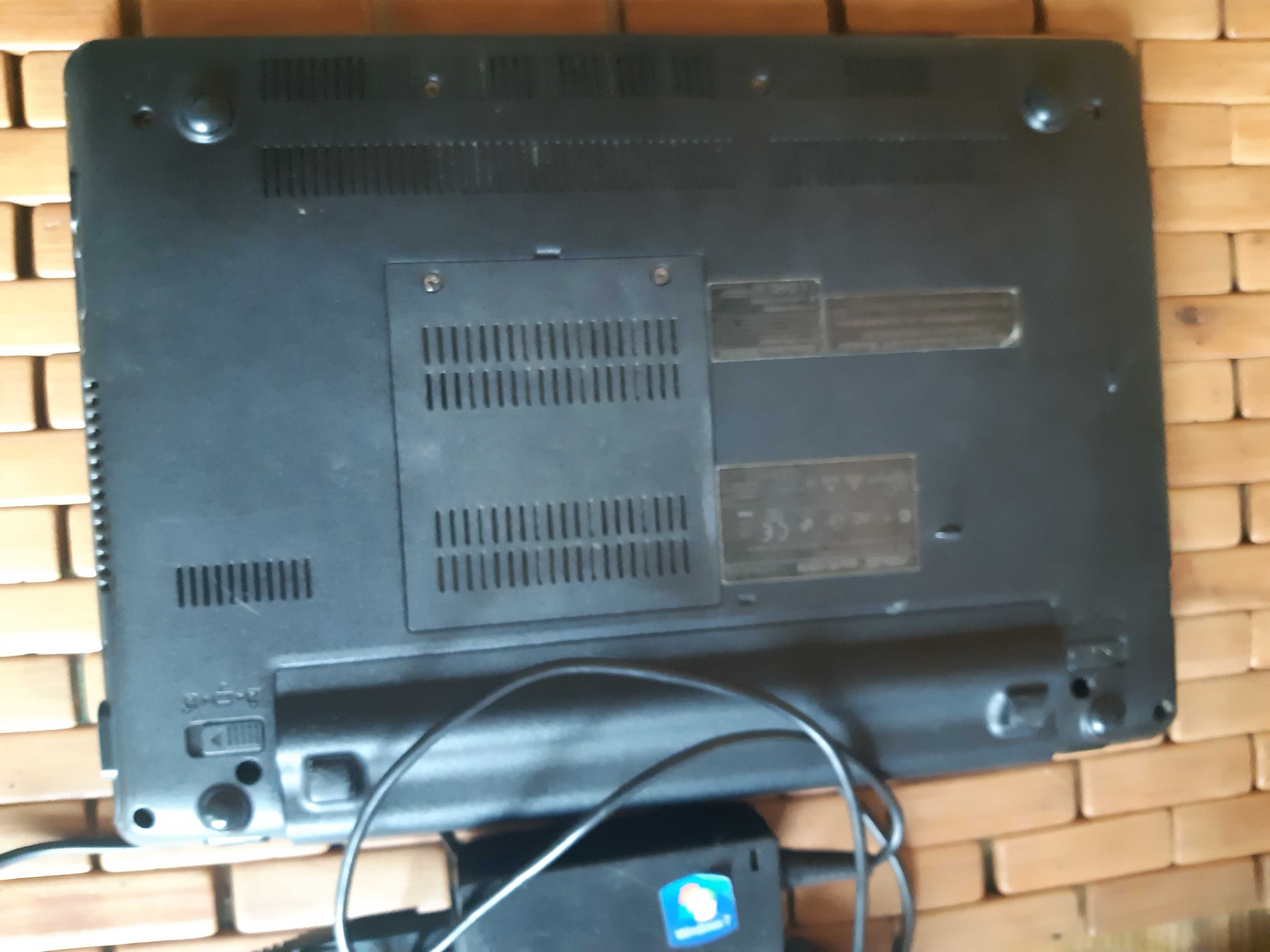 Ноутбук ASUS Eee PC 1201N