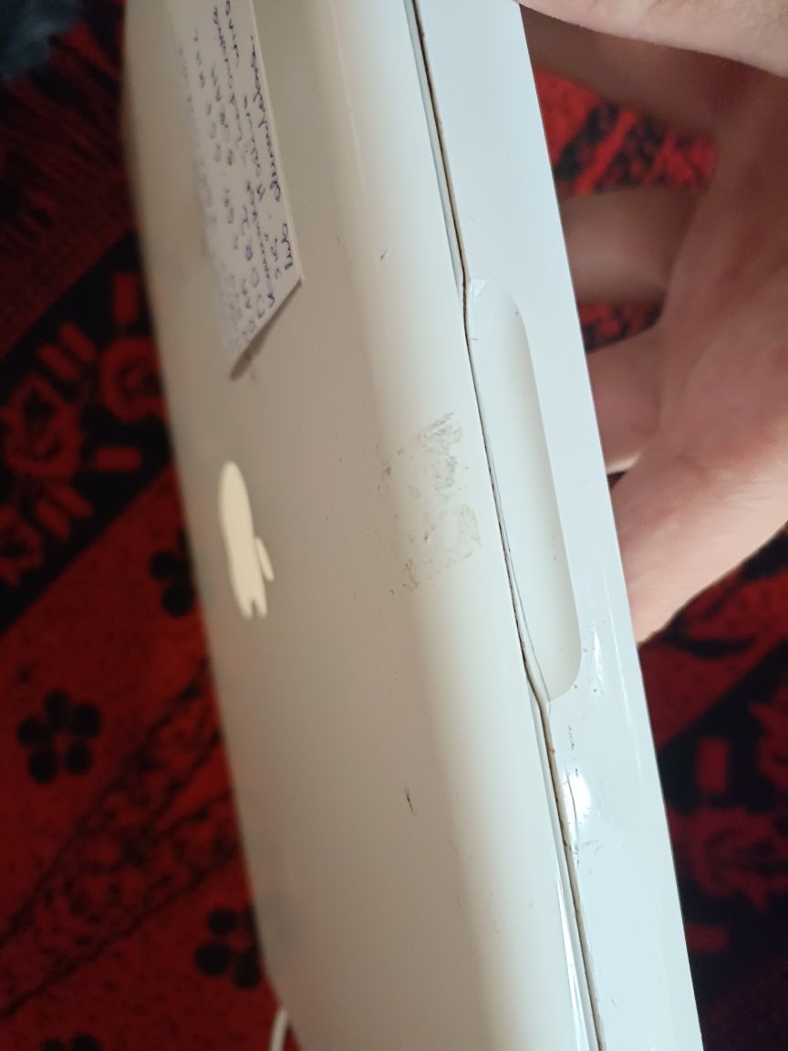 Laptop MacBook 10.6.8