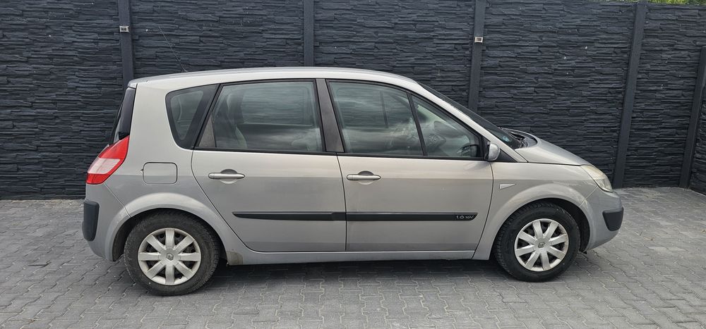 Renault Scenic II 1.6 GAZ isofix-Klima-hak-holowniczy