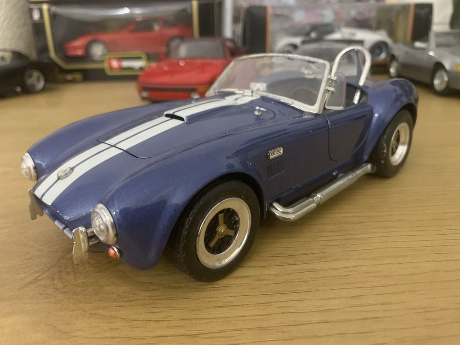 Model Road Tough Selby Cobra 427S/C 1:18 kolekcjonerski