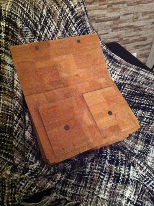 Pasta/mala de executivo em cortiça e pele, elegante e funcional