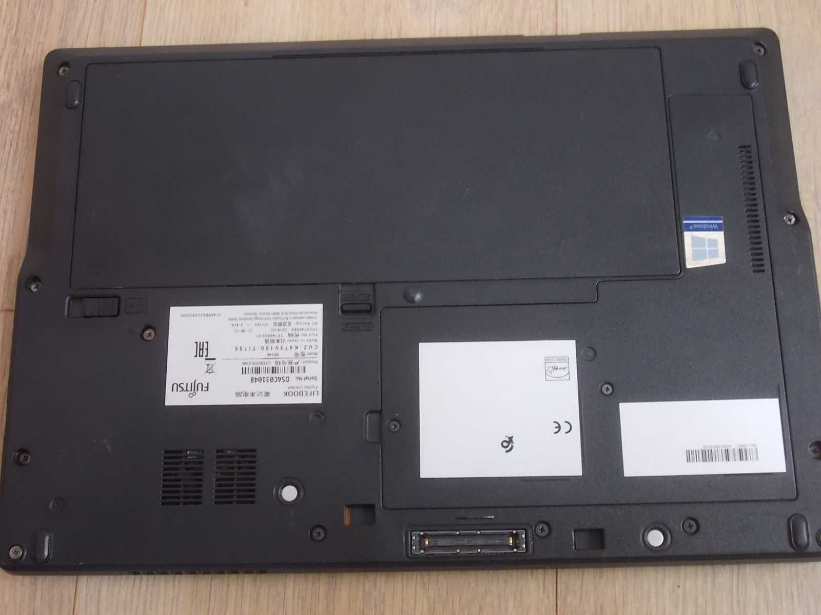 Fujitsu Lifebook E548 Core i5-8350U 8B DDR4 256GB NVMe