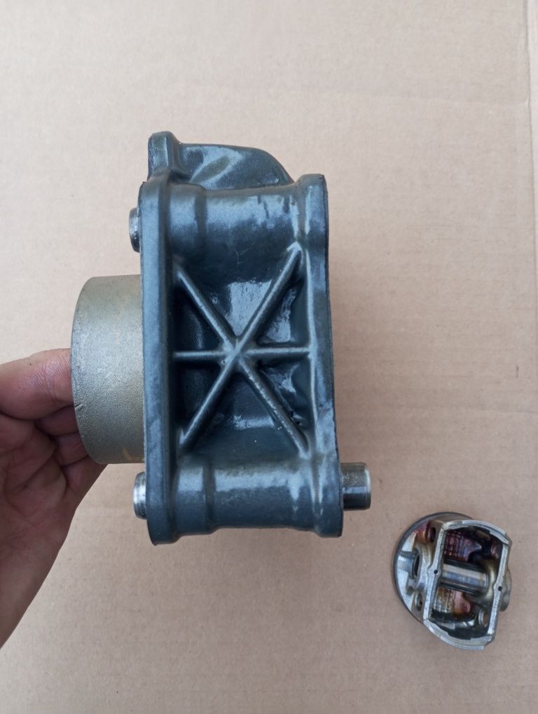 Cylinder tłok blok tuleja ładny RC KTM Duke 125 17 - 23 R 1.SA