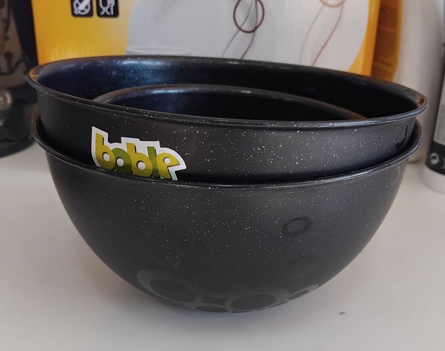 Nowy zestaw 3 misek czarne 0,75 i 1,5L