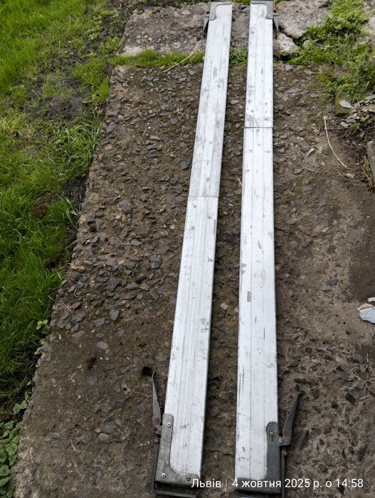 Планка для кріплення вантажу