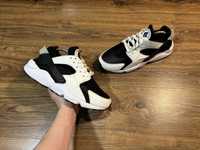 Кросівки Nike Huarache