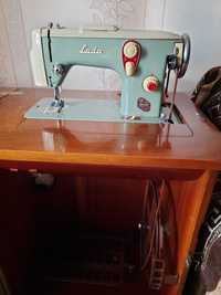Швейная машина Лада T 237, производство Чехословакия