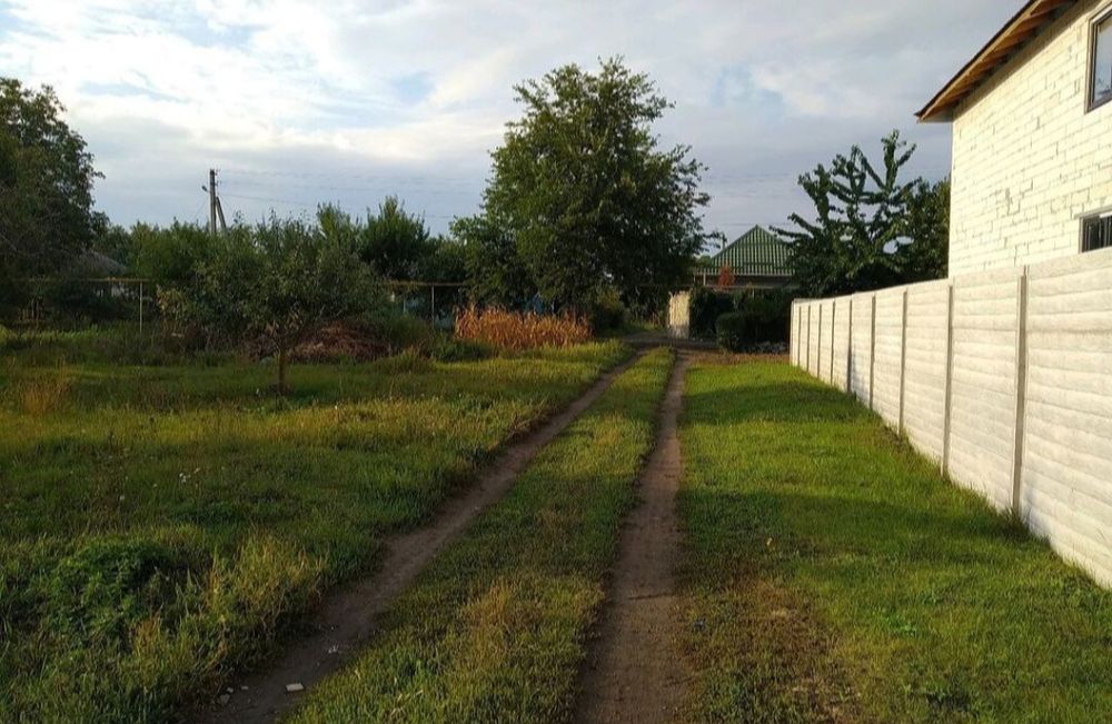 Продаж земельної ділянки Дніпро 62 сотки (62000) та на 15 соток