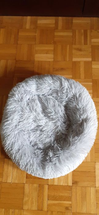 Sprzedam nowe, mięciutkie legowisko dla kota, średnica 50 cm