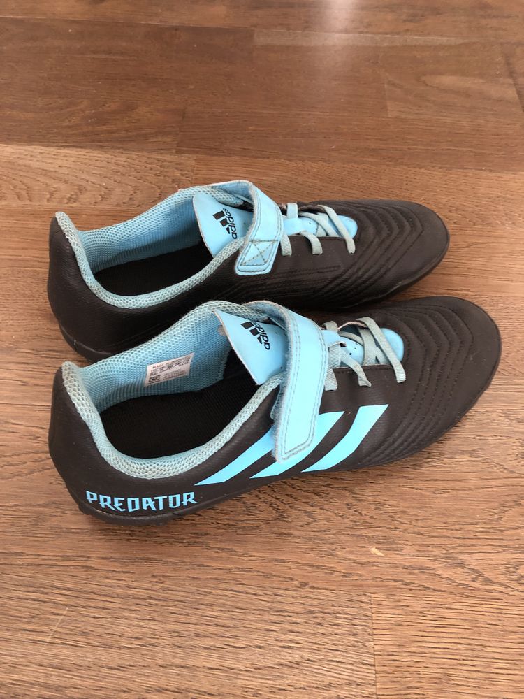 Сороконіжки adidas predator, розмір 38, устілка 23 см.