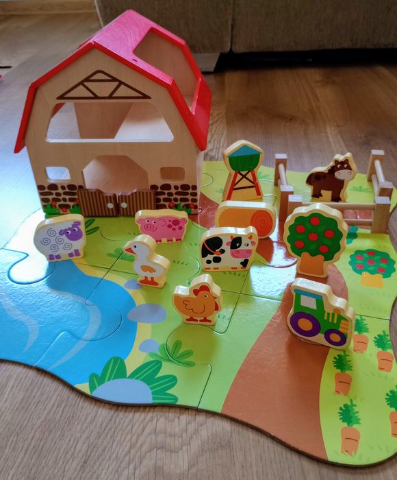 Drewniana farma TOOKY TOY