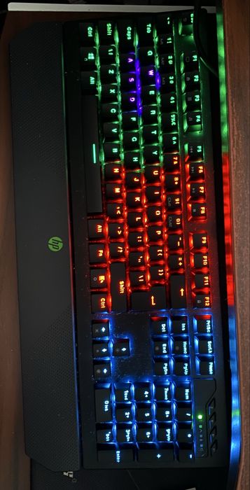 Komouter dla graczy HP Victus i5-12400/ RTX 3060Ti/16 GB RAM/512 GB