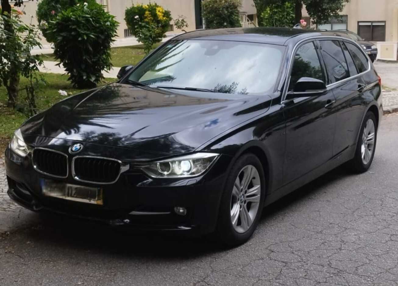BMW 318D Sport com GPS