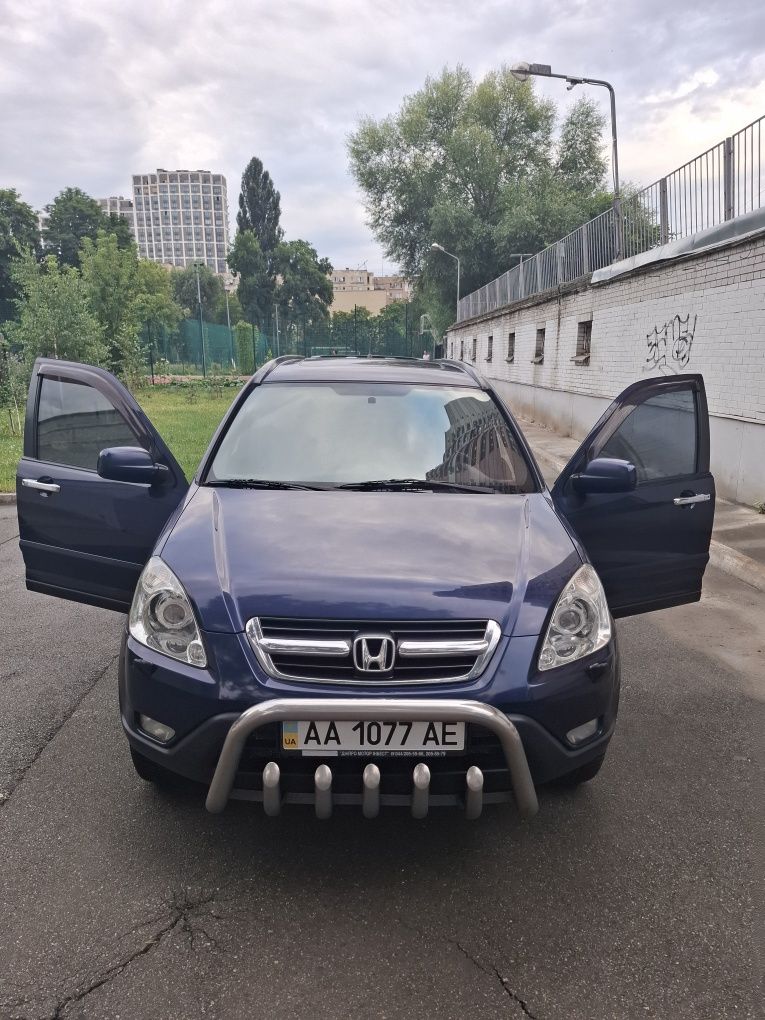 Продам Honda CR-V
