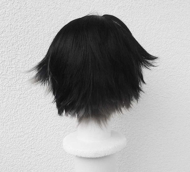 Krótka czarna peruka pasemka cosplay wig Wriothesley Genshin Impact