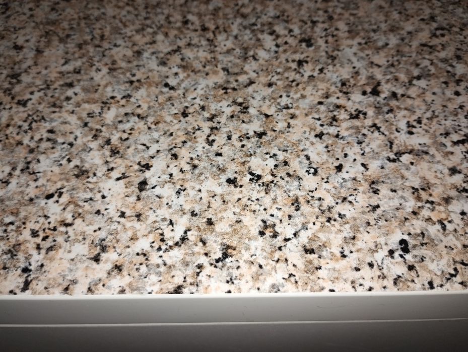 Biurko z krzesłem obrotowym IKEA