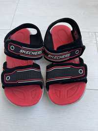 босоніжки skechers , босоножки мигают