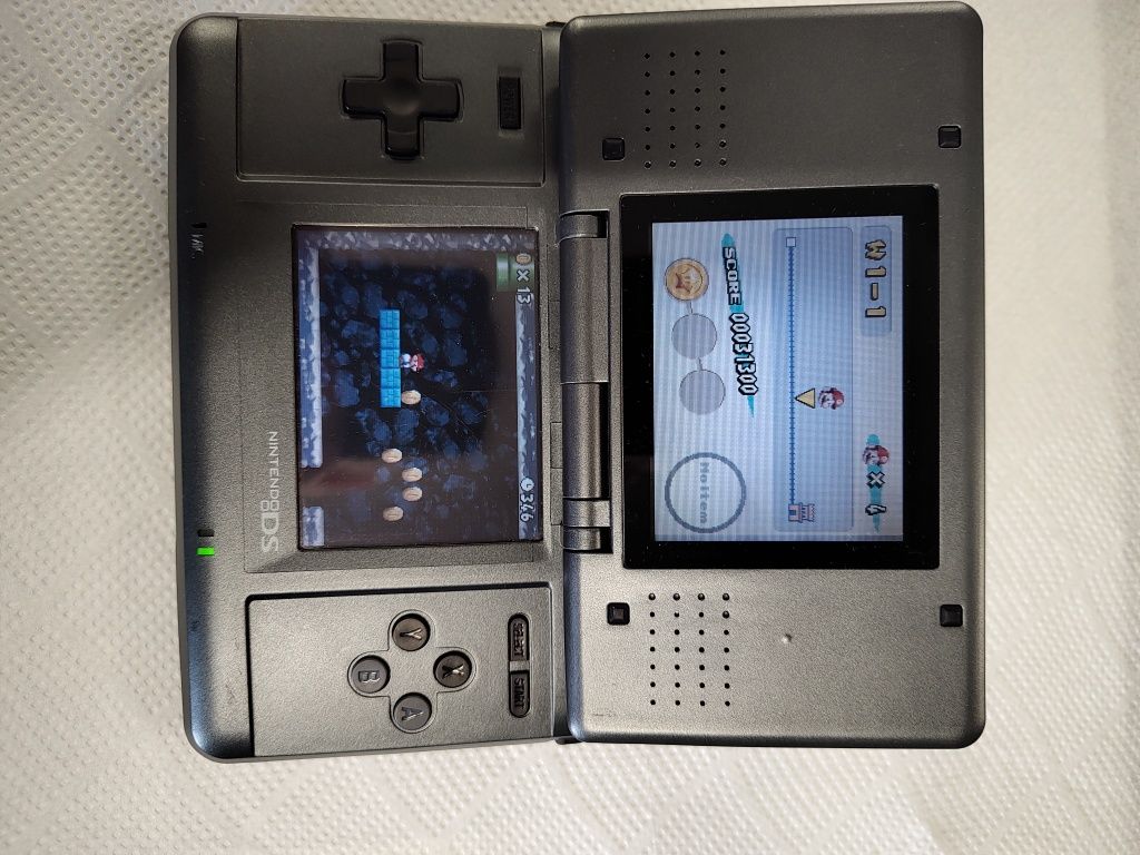 Nintendo DS fat + 2 gry Pokemon Black itp