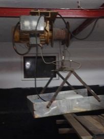 Wciągarka elektryczna z szuflą ze stali nierdzewnej