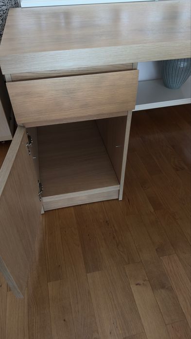 Secretária IKEA em Madeira