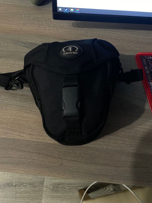 Nikon D3300 Фотоаппарат + 3 акумулятори в комплекті