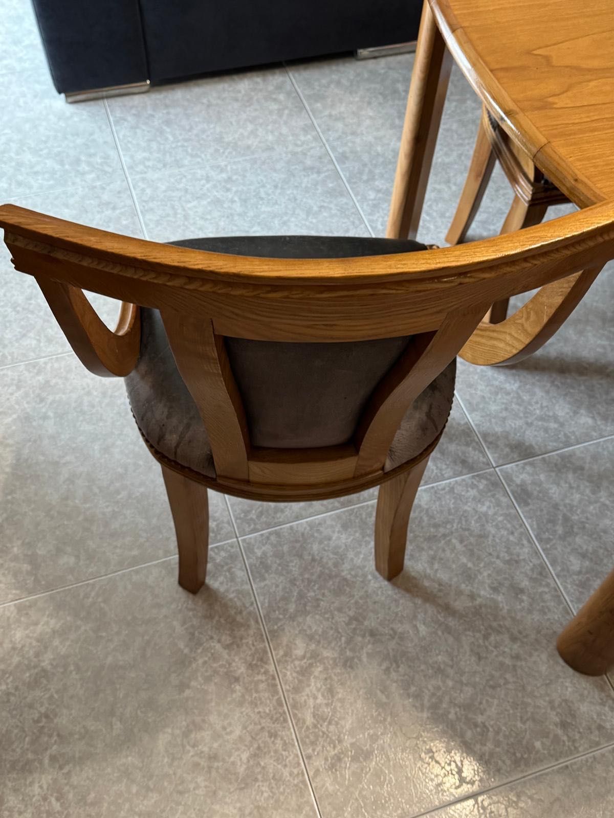 Vende-se cadeiras para mesa de jantar
